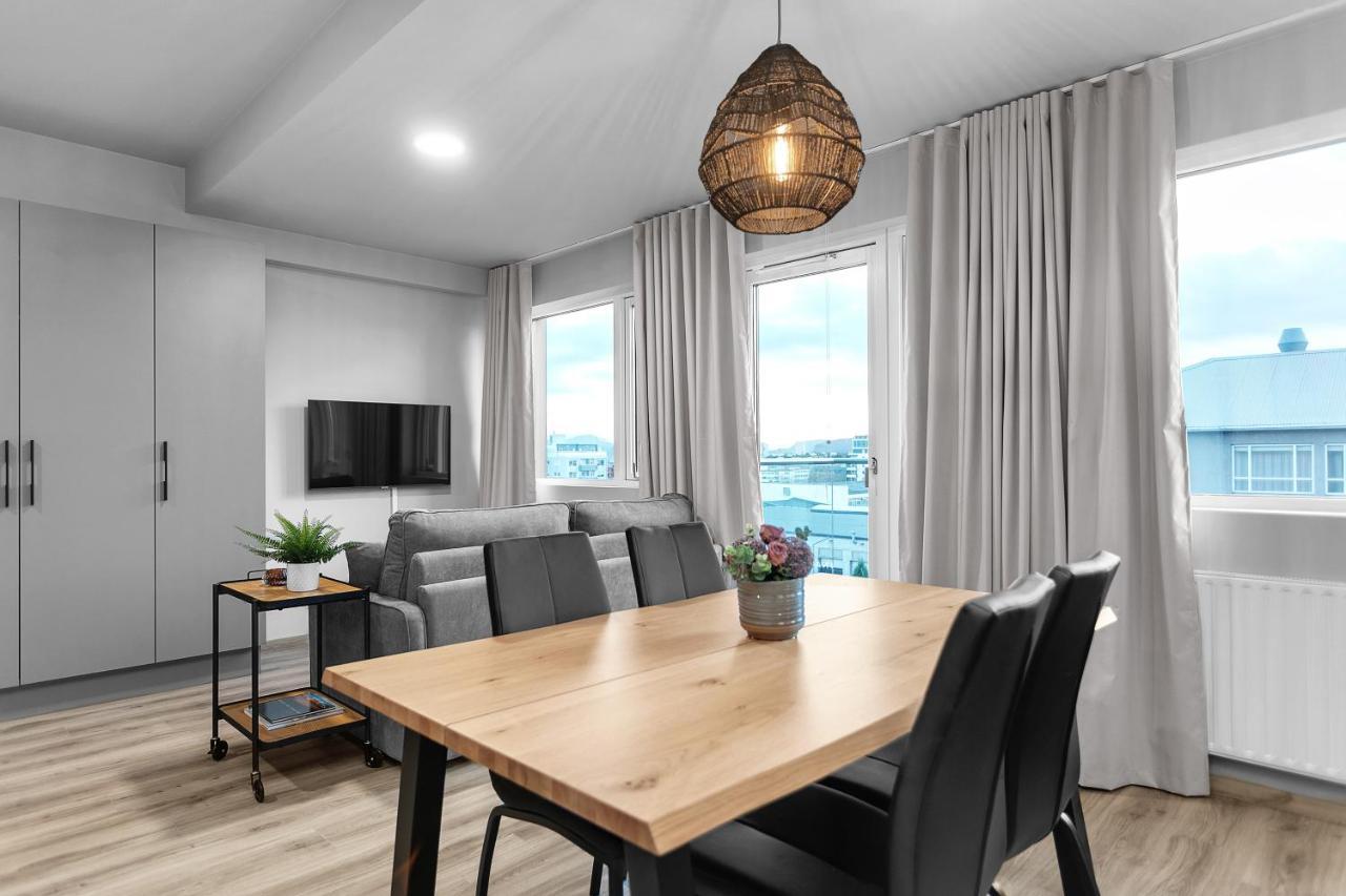 B 18-20 Apartments Reykjavík Eksteriør billede